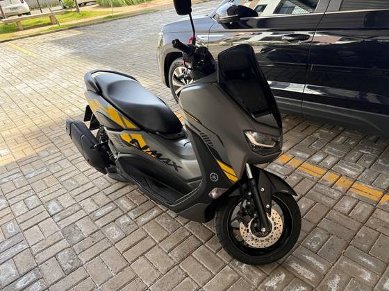 YAMAHA NMAX CONNECTED 160 SE ABS 